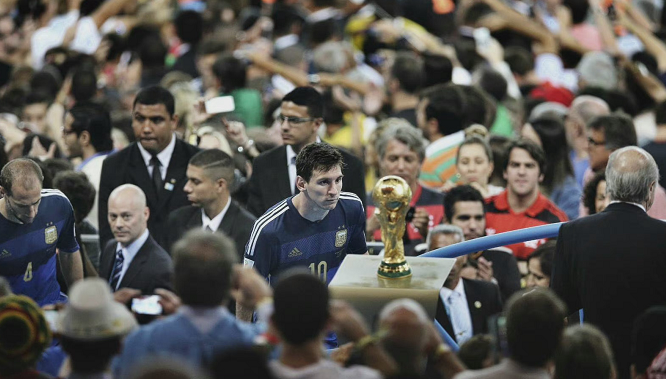 那不勒斯三叉戟重回巅峰（那不勒斯三箭齐发再临巅峰）