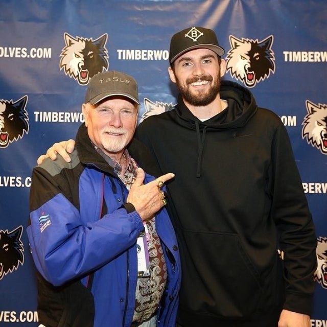 米体：路易斯-恩里克表现欠佳，没把握住这次宝贵的首发机会（米体：路易斯-恩里克状态低迷，未能抓住宝贵的首发机会）