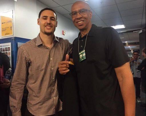 英超-特罗萨德替补破门 阿森纳1-2遭维拉读秒绝杀（英超：特罗萨德替补建功 阿森纳1-2被维拉补时绝杀）