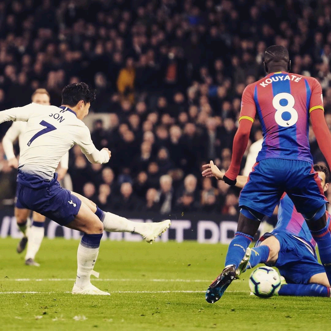 “混合脸谱”挑战来袭🔥是什么照片让小图拉姆笑出屏...（混合脸谱挑战刷屏🔥哪张照片让小图拉姆笑出屏幕？）