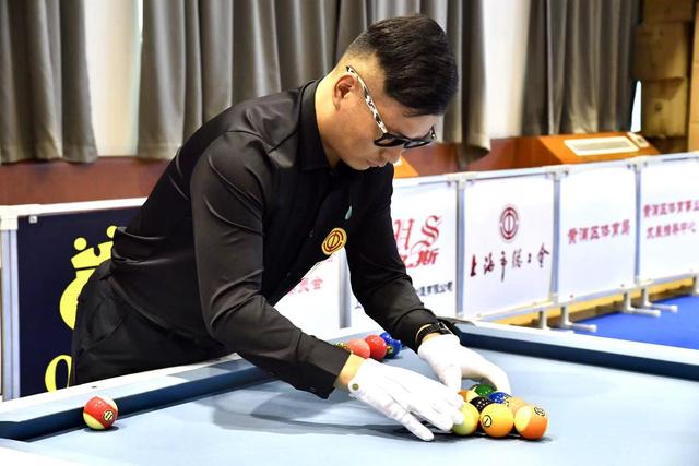 个出色的后 个出色的后